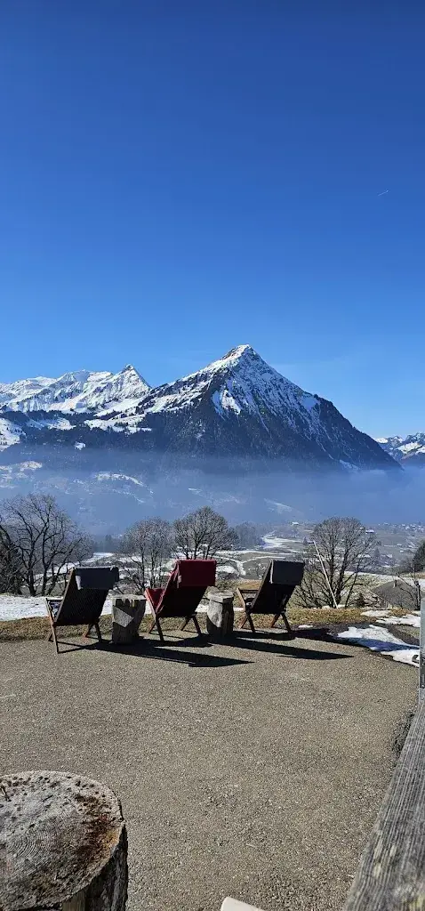 Roger Mallepell_Skihütte Aeschiried_Aeschiried_reseña