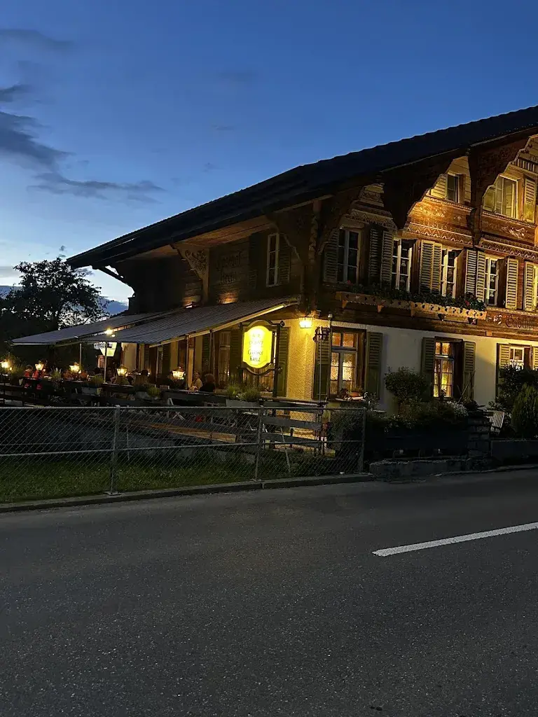 Ibrahim Alfalodah_Gasthof Kreuz_Wimmis_recensione