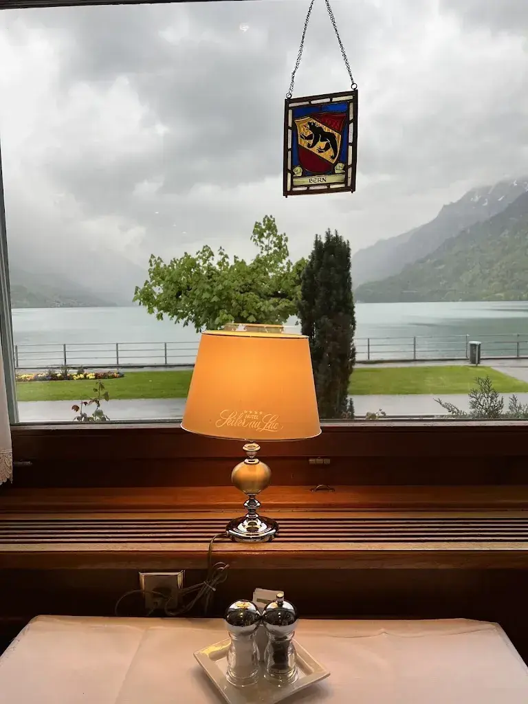 Andrii Babenko_Seerestaurant La Gare_Bönigen_review