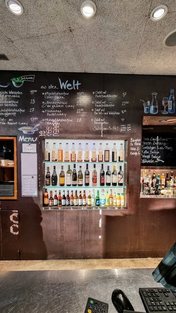 Menu_3a lounge bar restaurant_Interlaken_image_3