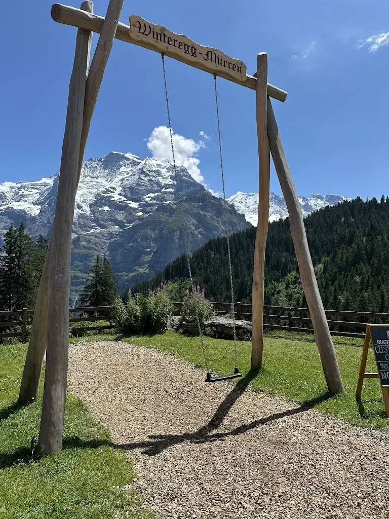 Amira Isbel_Restaurant Winteregg_Mürren_avis