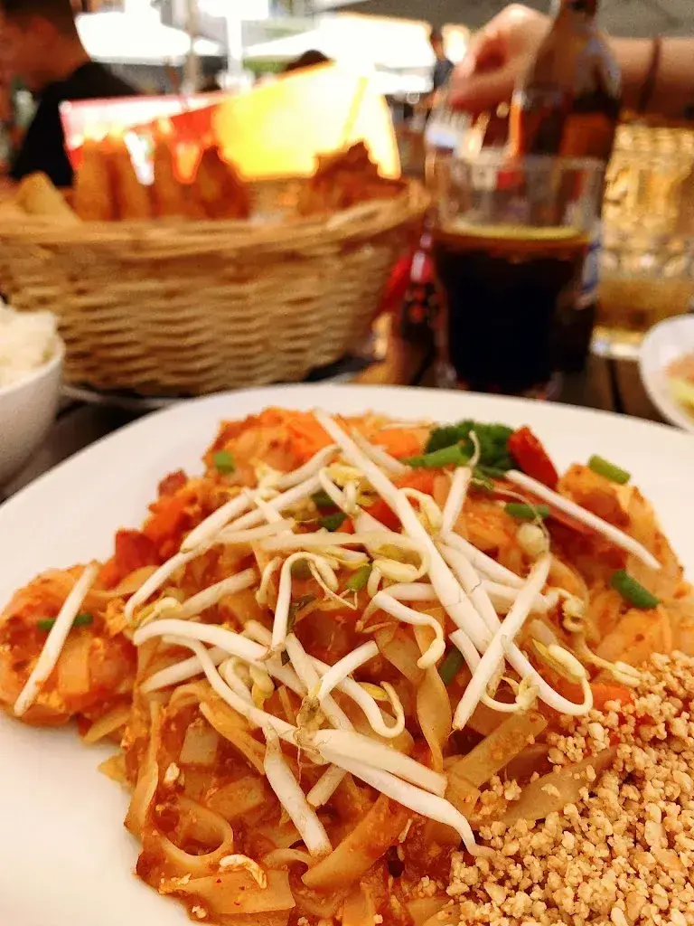 Avril Man_Eurasia_Thun_Bewertung