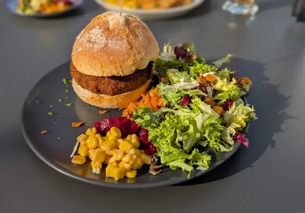 Thomas Kaupert_Schweizerhof Kandersteg_Kandersteg_avis