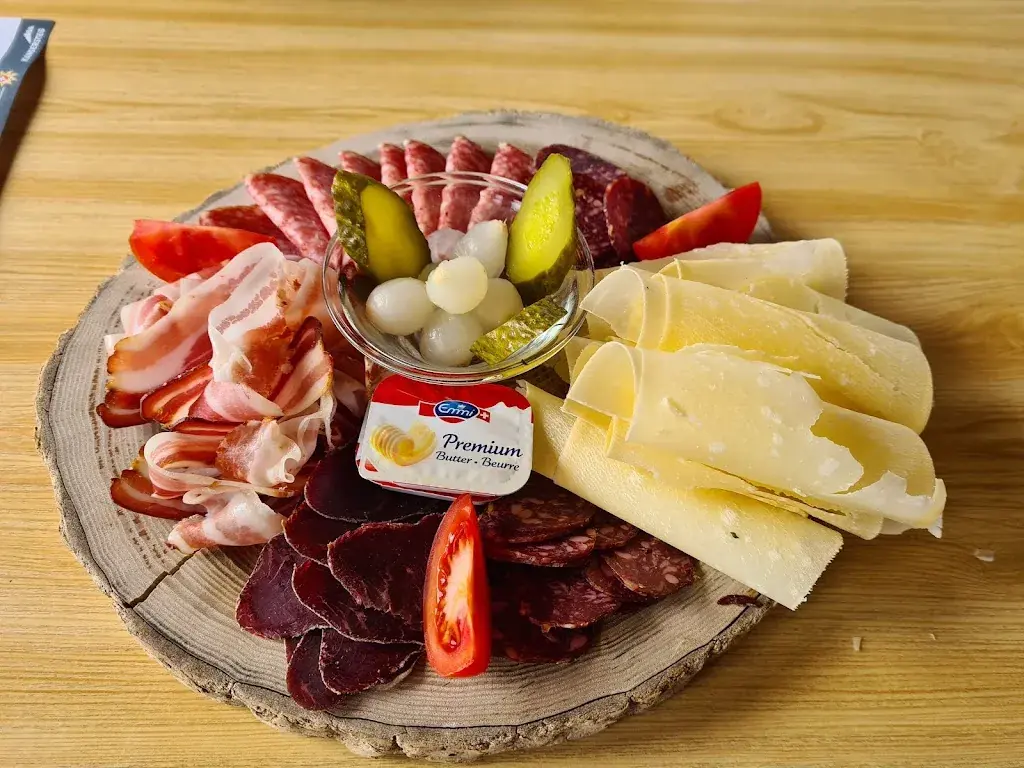 Sunnbüel_Kandersteg_menu_image_1