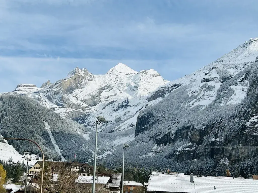 Ercan Demirel_Bahnhofbuffet Kandersteg_Kandersteg_review