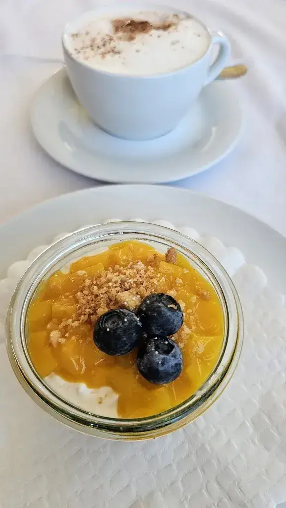 Menu_Restaurant Delta_Gwatt_image_3