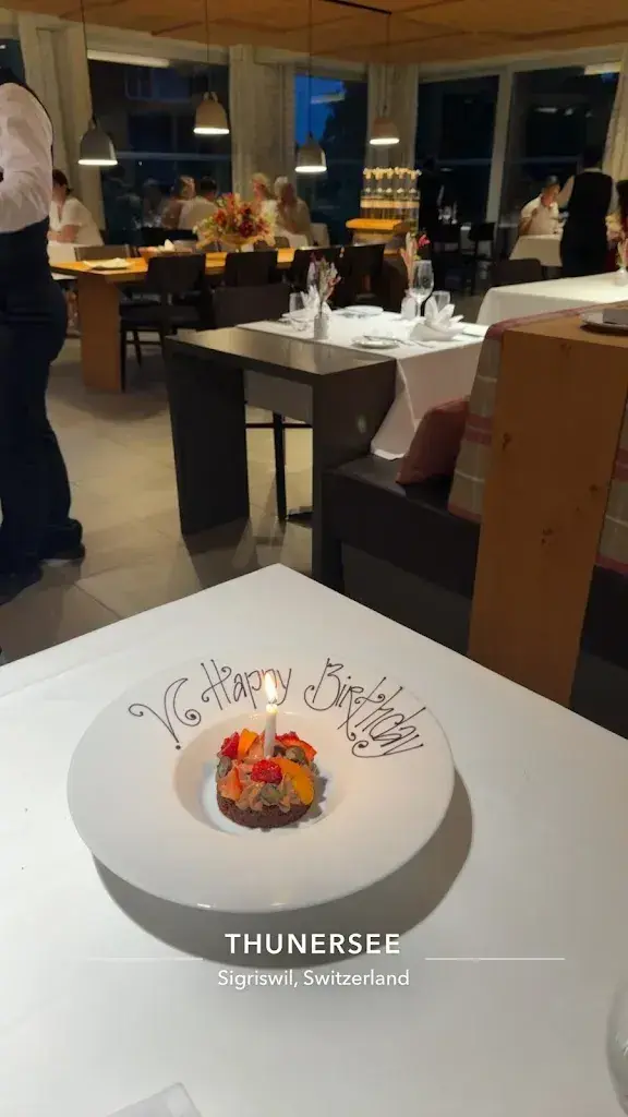 Abdullah Aj_Restaurant Delta_Gwatt_avis