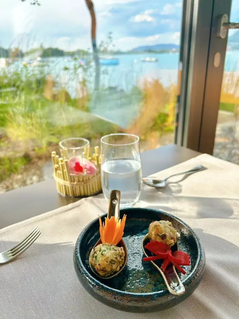 Yonradee Claire_Deltaverde Thai Cuisine_Gwatt_review