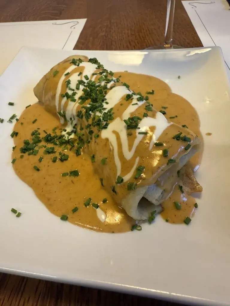 Delcy James_Hopplá Bistro_Interlaken_review