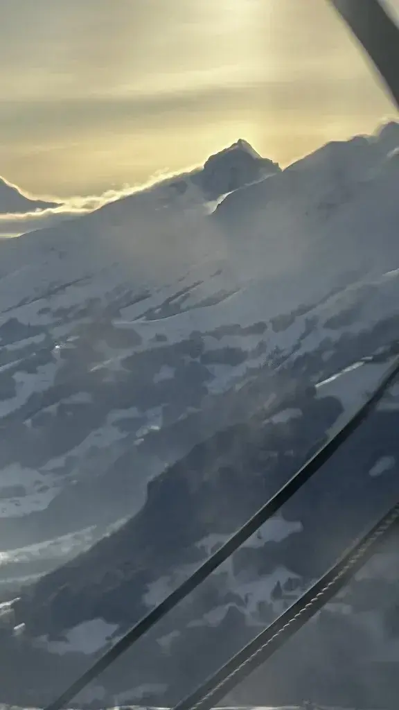 Mike Mike’s_Vorsass_Beatenberg_avis