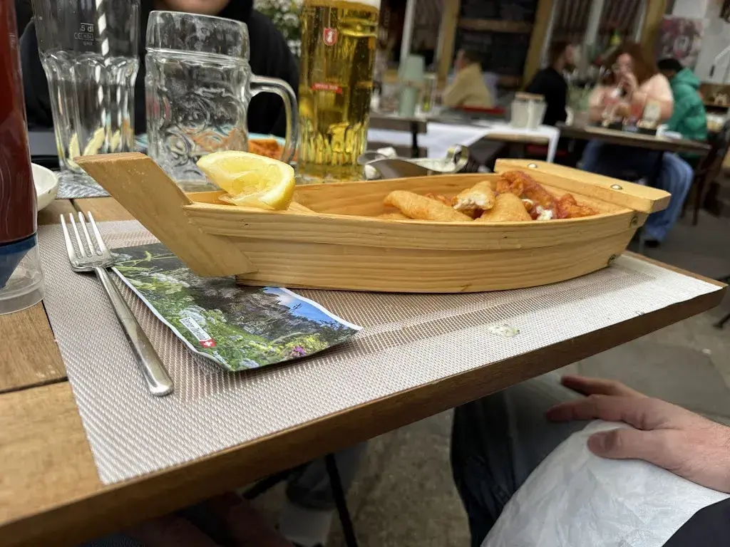 Megan OConnor_Vintage Chuchichästli_Unterseen_review