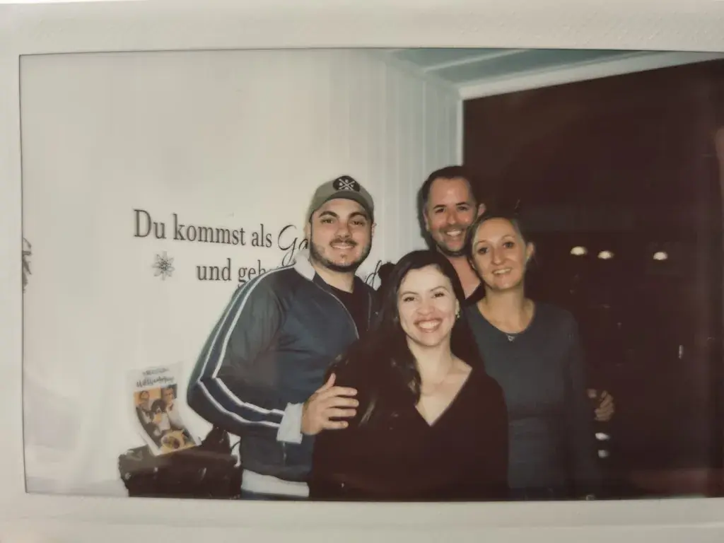 Roger Borrello_Fassbinds Badefässer_Beatenberg_avis