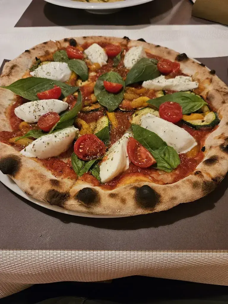 saurabh gagpalliwar_Ristorante Città Vecchia_Unterseen_review