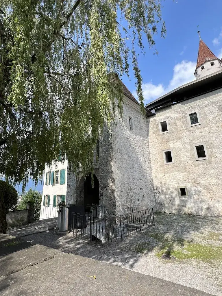 Statia Betman_Schloss Hotel Thun_Thun_avis