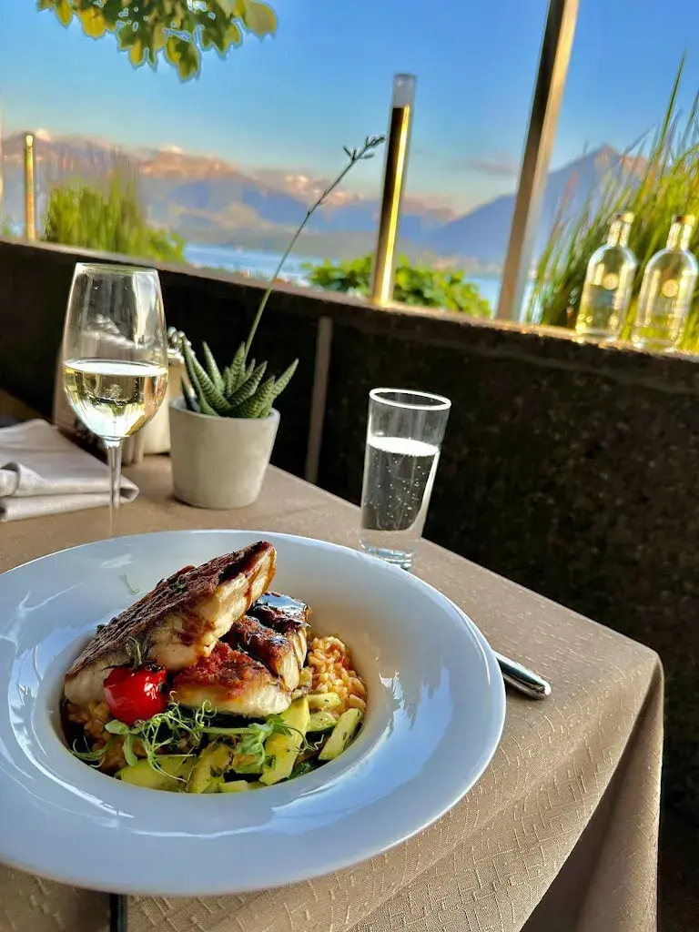 cris_Restaurant Bellevue au Lac_Hilterfingen_review