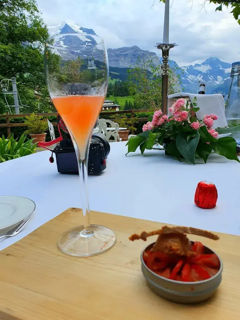 Katia W_Chez Meyer's_Wengen_avis