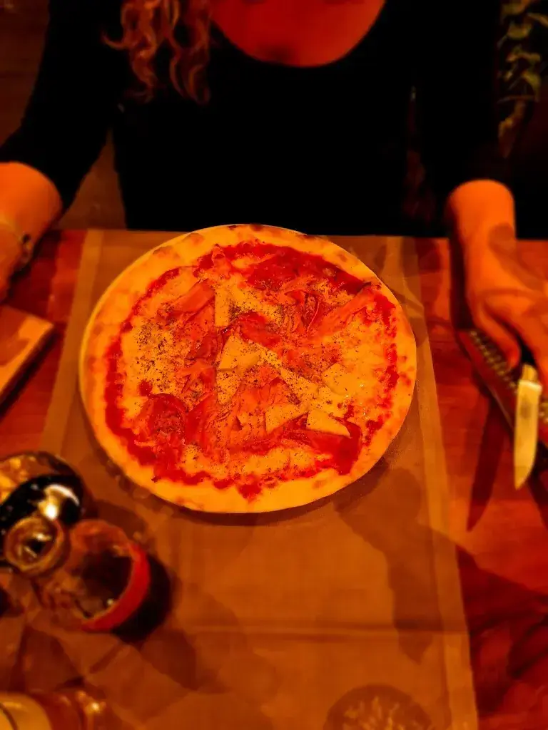 Menu_Restaurant und Pizzeria Bahnhöfli_Meiringen_image_9