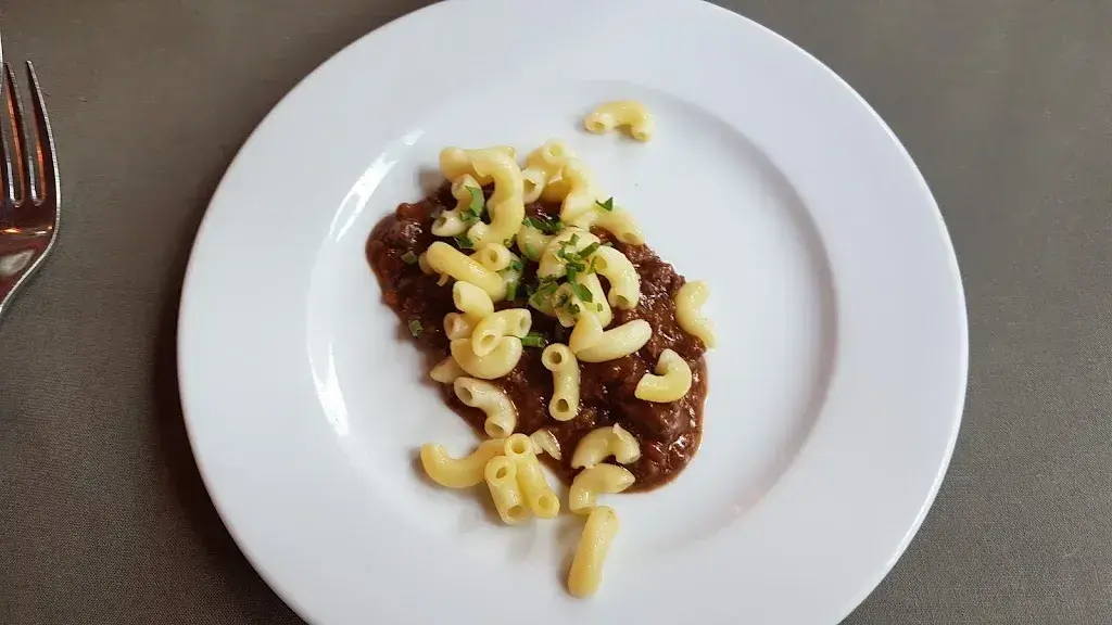 geutschi_Neuhaus_Dieterswil_review