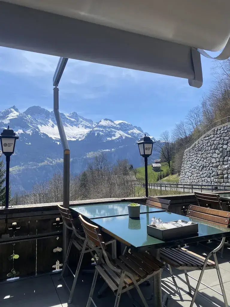 Tim S_Gasthaus Brünig Kulm_Brünig_avis