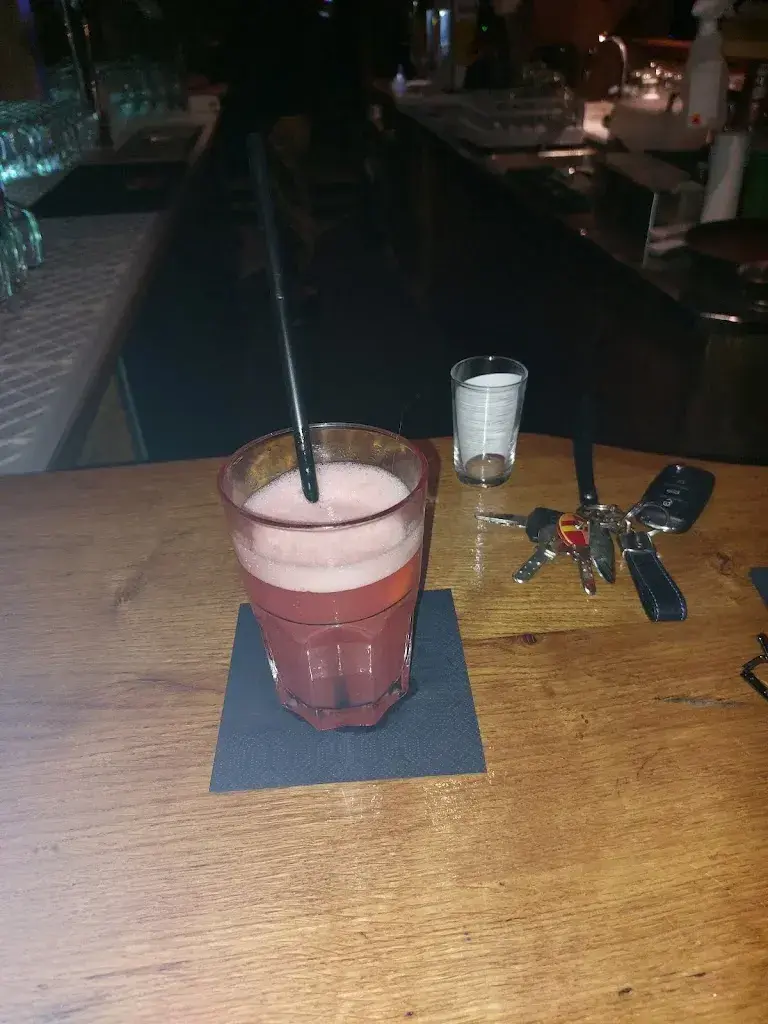 Menu_Sherlock Lounge - Club_Meiringen_image_2