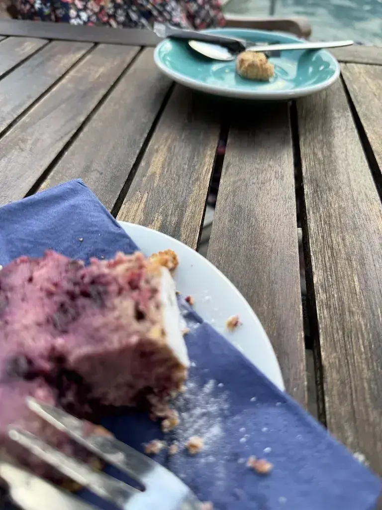 Travel Enjoy life_Bistro Pier One_Interlaken_review