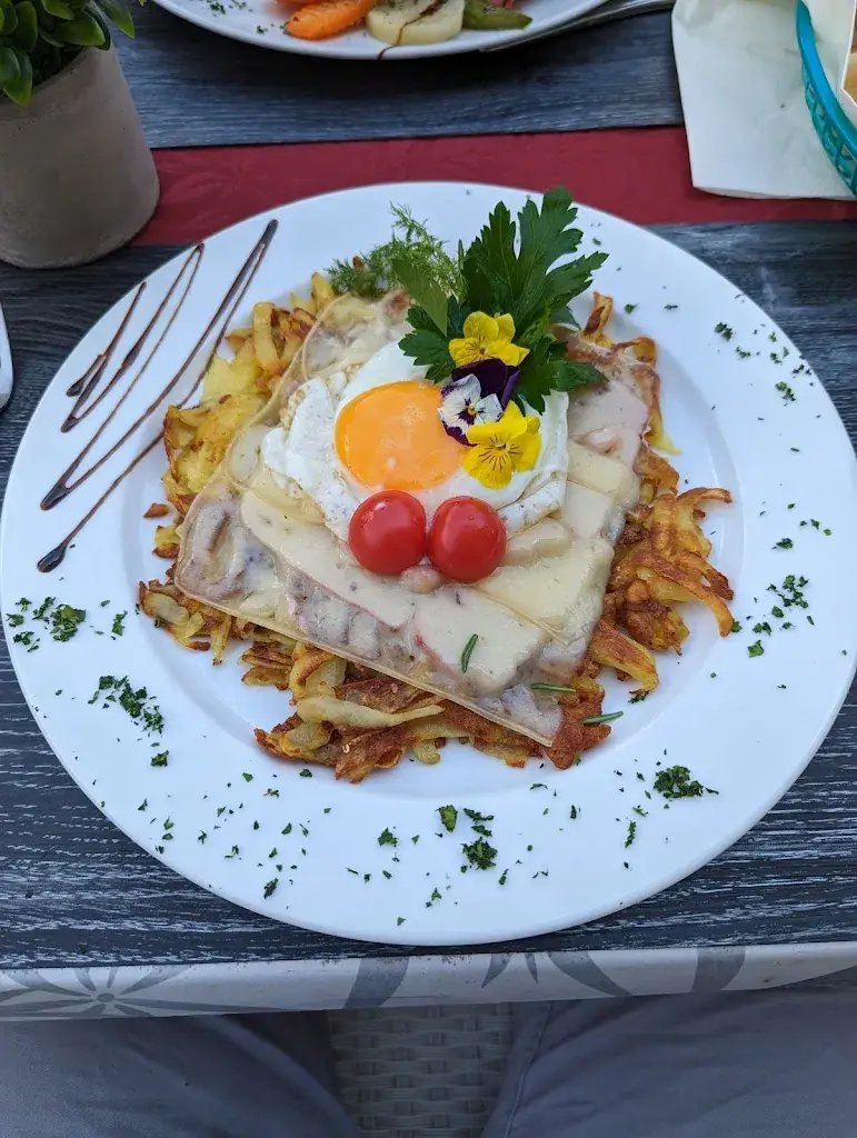 Menu_Restaurant Café Gleis 3 - Swiss Cuisine_Interlaken_image_7