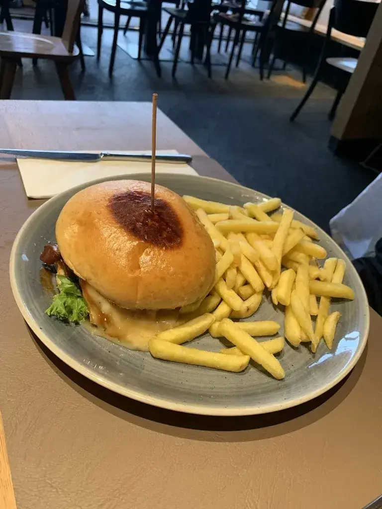 Menu_Des Alpes Interlaken - Restaurant & Bar_Interlaken_image_6