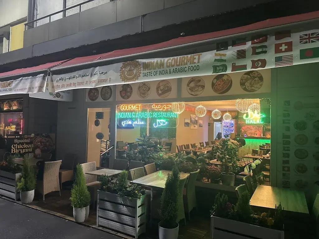 Muhammad Abdul Rahman_Indian Gourmet Restaurant Interlaken_Interlaken_avis