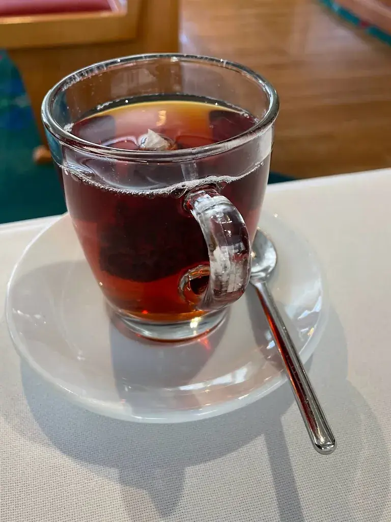 Lauren M_Ufem Fluss Restaurantschiff_Interlaken_review