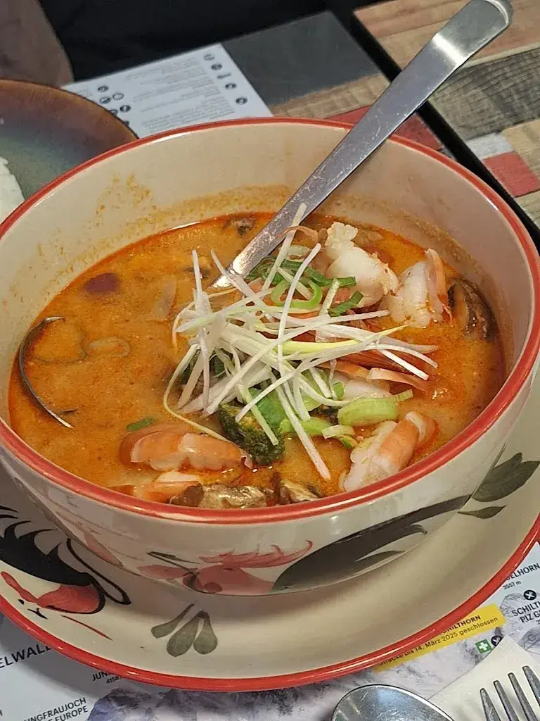 Menu_Tom Yum Kung_Interlaken_imagen_5