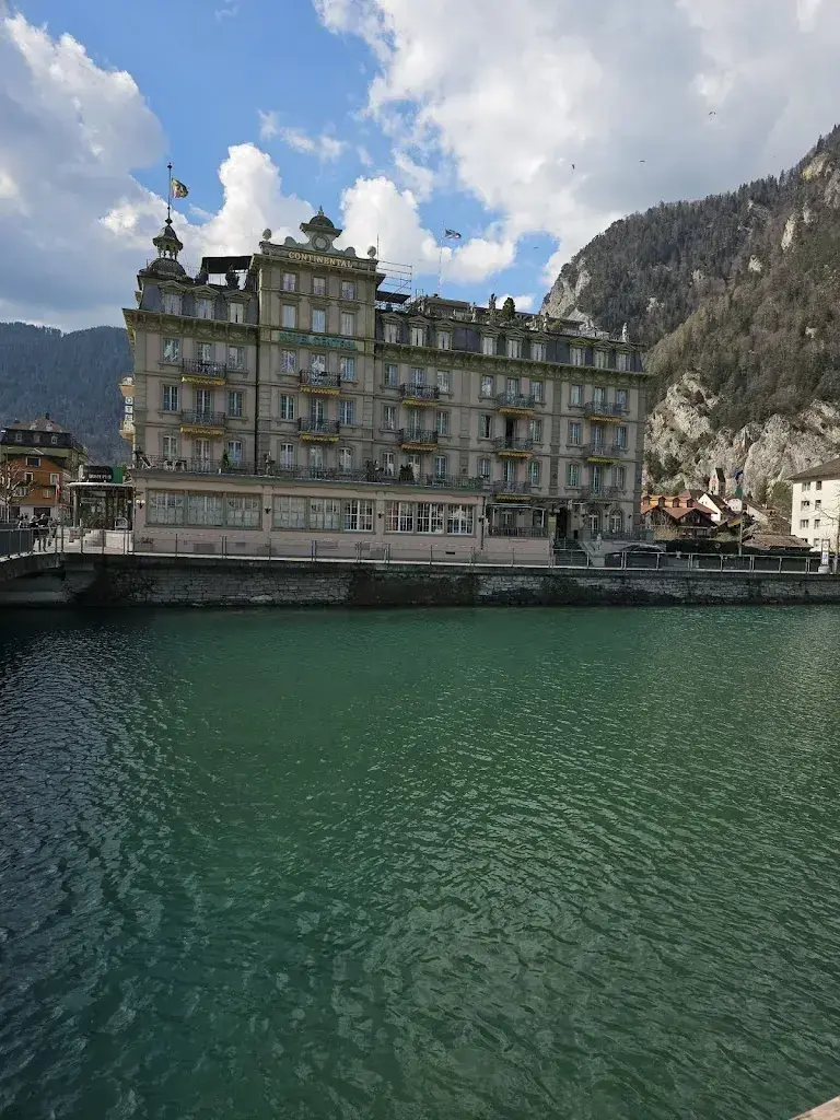 Jang Bhadur_Welcome India King_Interlaken_review