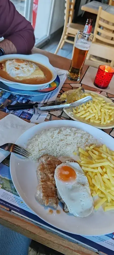 Melanie Rosa_Estrela bar_Matten bei Interlaken_Bewertung