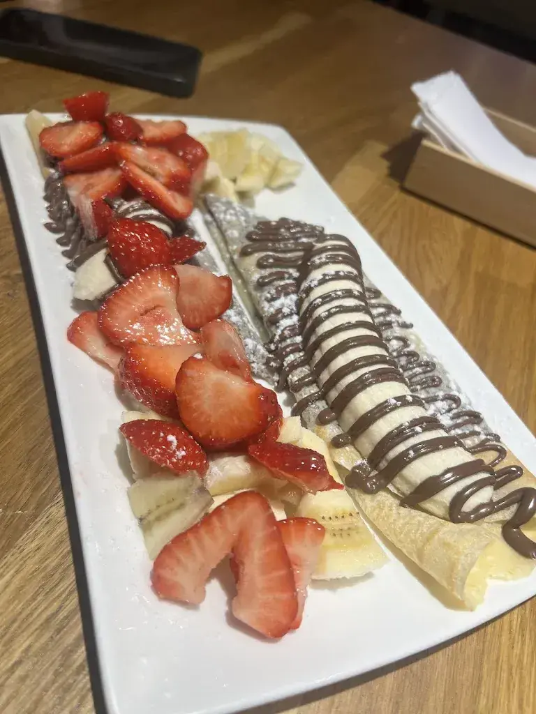 Tailini Diehl_Gelateria Crêpino_Matten bei Interlaken_reseña