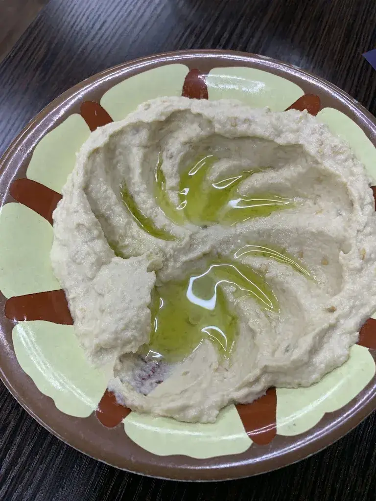 Tejash mehta_Chili Pizza. مطعم بلودان سوري_Interlaken_review