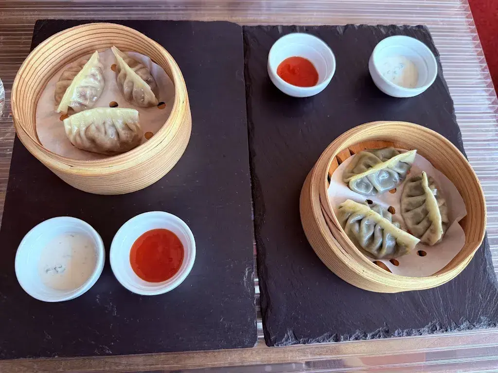 Devangi Yagnik_Simply Sushi_Interlaken_avis