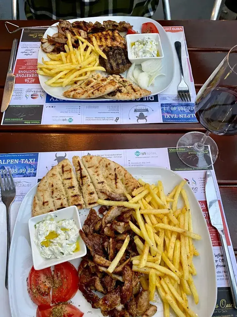 Cody Watson_Restaurant Waldrand der Grieche_Interlaken_recensione