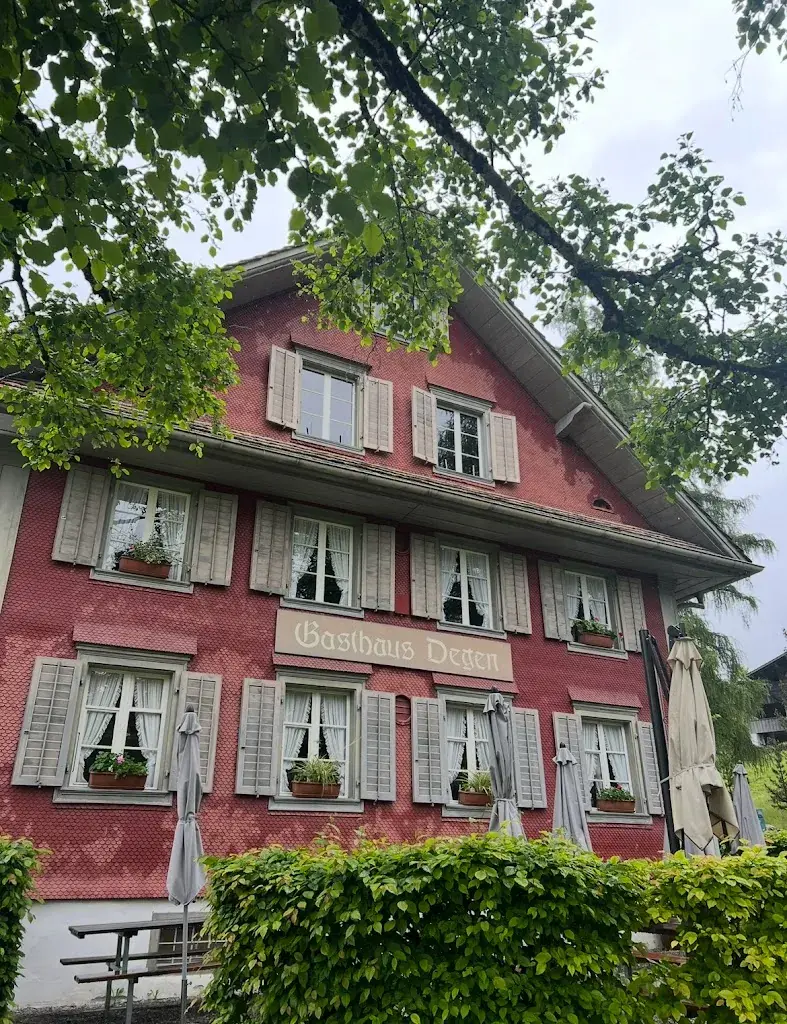 Monika Güntensperger_Gasthaus Degen_Brienzwiler_review