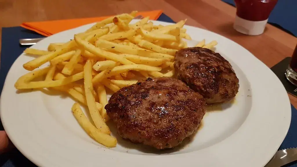 Menü_Restaurant Dorfpintli_Iseltwald_Bild_5