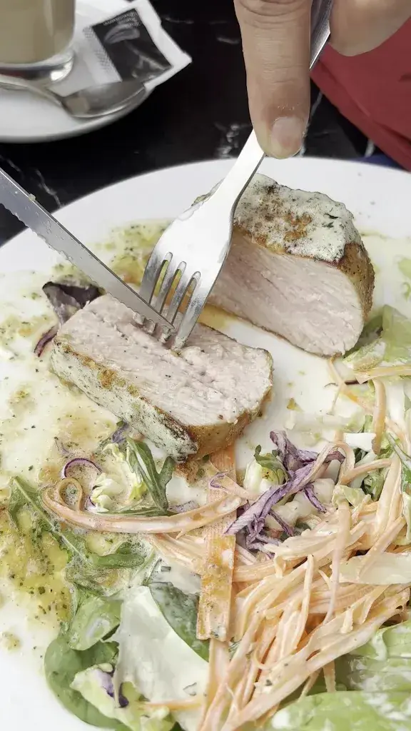 Joanne_Restaurant Dorfpintli_Iseltwald_Bewertung