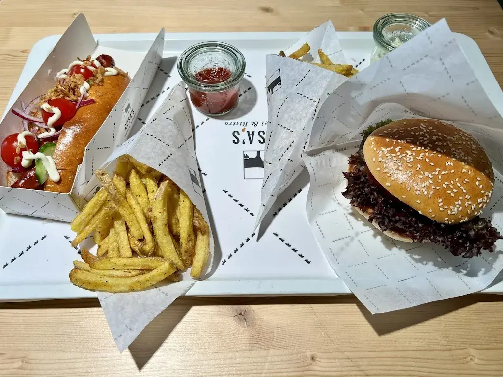 Rosa's Bistro & Bäckerei restaurant à Hofstetten bei Brienz