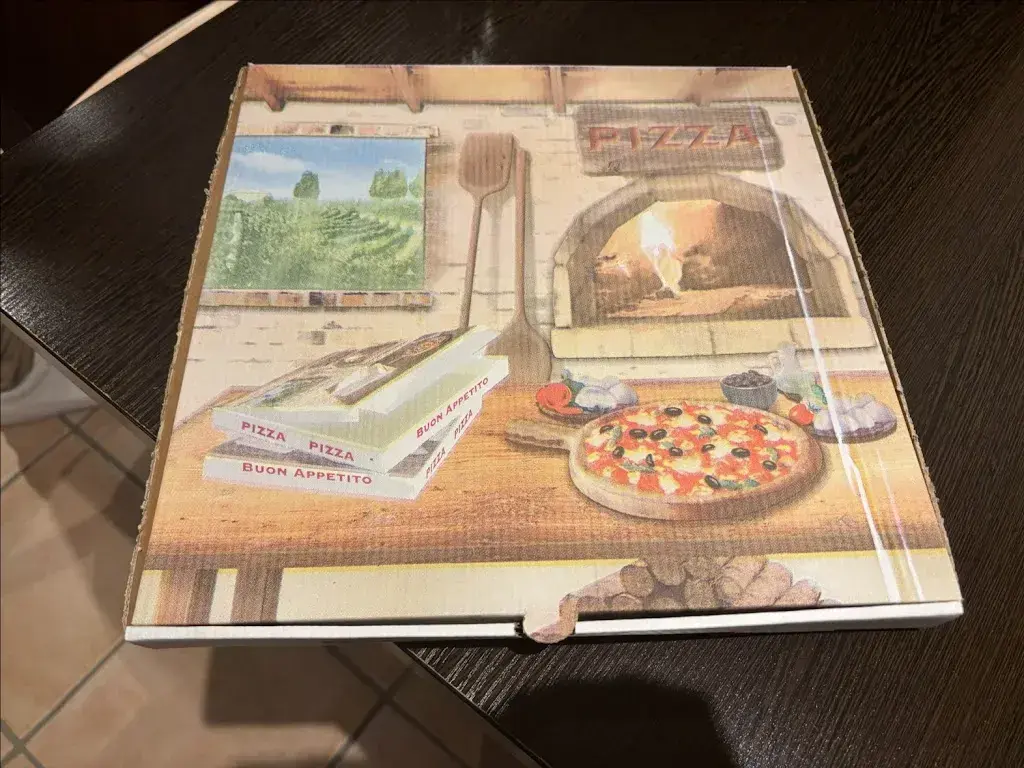 dana h_Pizzeria Aroma_Brienz_recensione