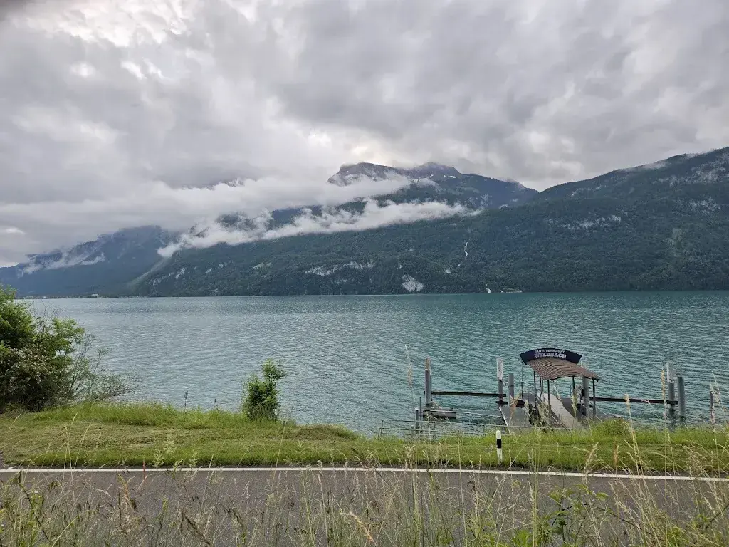 K Kight_Hotel Restaurant Wildbach_Brienz_avis