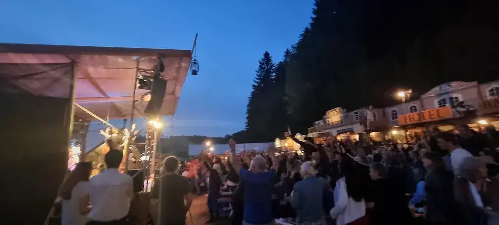 Chaespu Spuehler_Fraumatt City_Dürrenroth_review