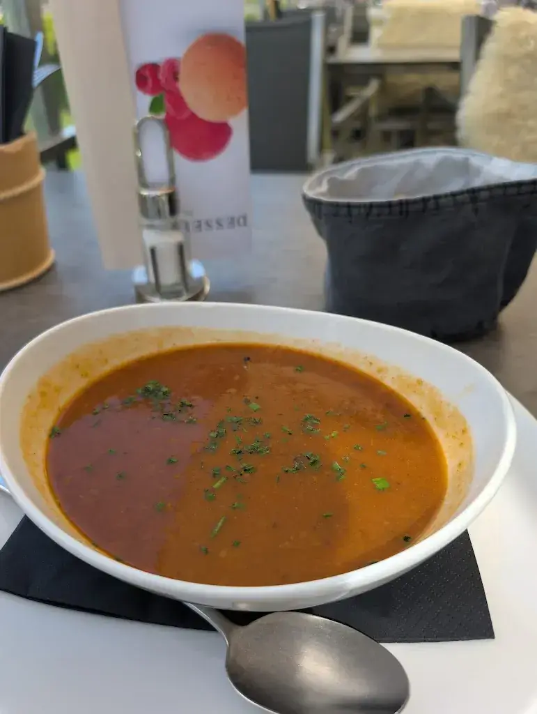 Misha_Restaurant Eigernordwand_Kleine Scheidegg_avis