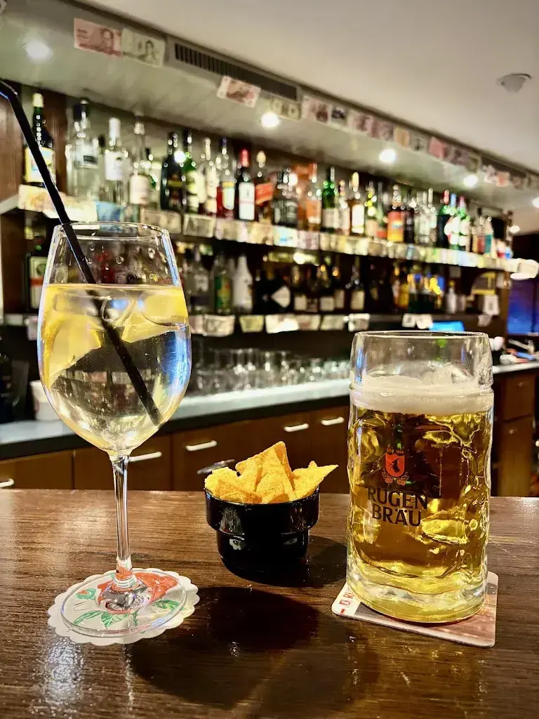 Ramona Balogh_Wydi-Pub_Wilderswil_avis