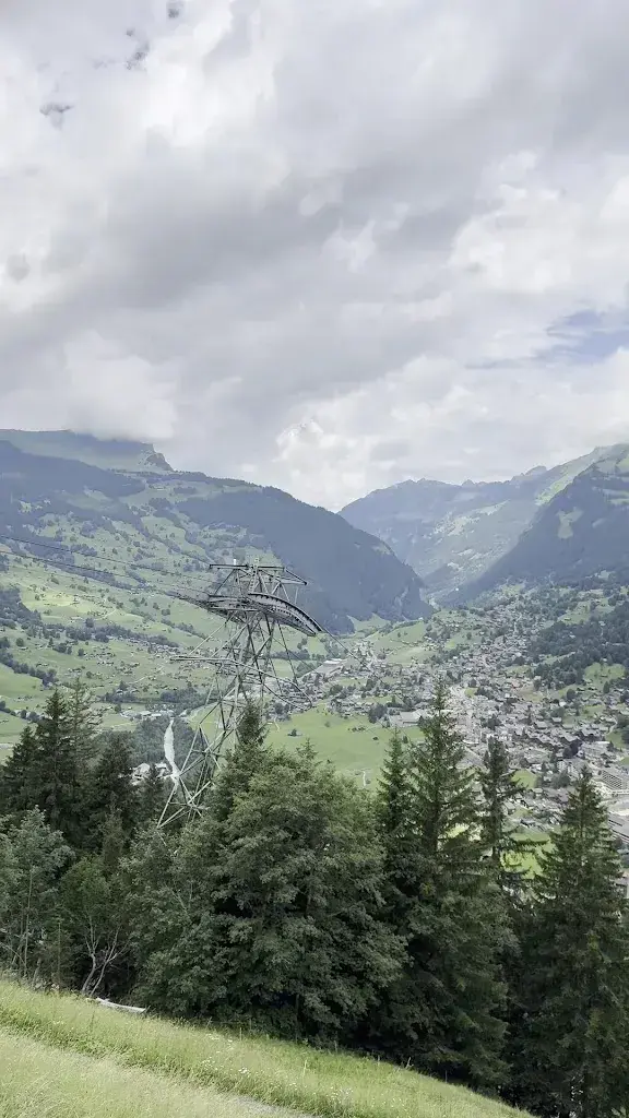 Mohammed Al-Ajmi_Bergrestaurant Pfingstegg_Grindelwald_avis