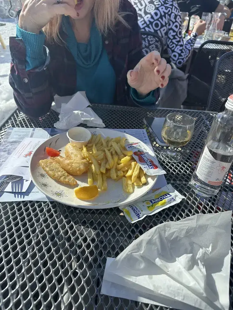 Chilehed 7_Bergrestaurant Schreckfeld_Grindelwald_review