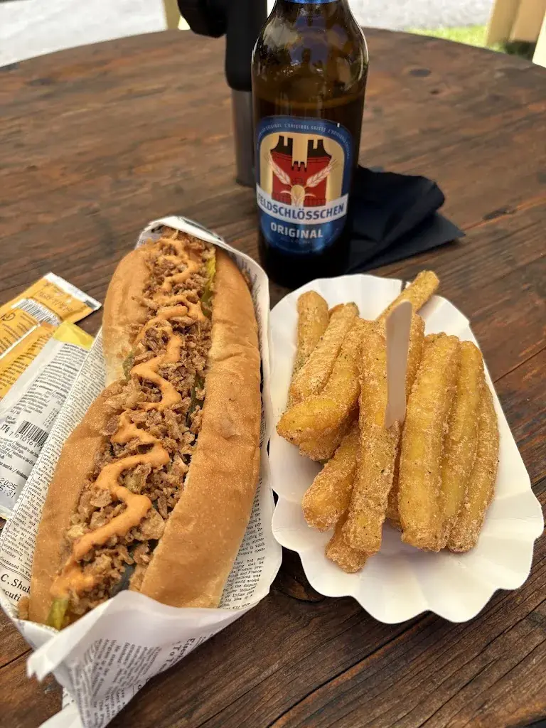 Meg Grady_Food Truck - Bergwelt Grindelwald_Grindelwald_review