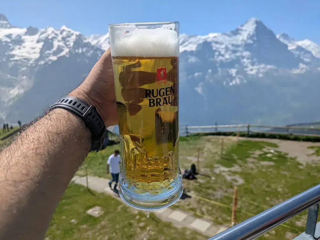 Nima M_Skihütte Genepi_Grindelwald_avis