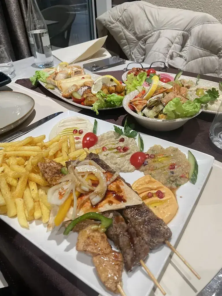 Omer Iqbal_Restaurant Allresto Beirut_Bern_review